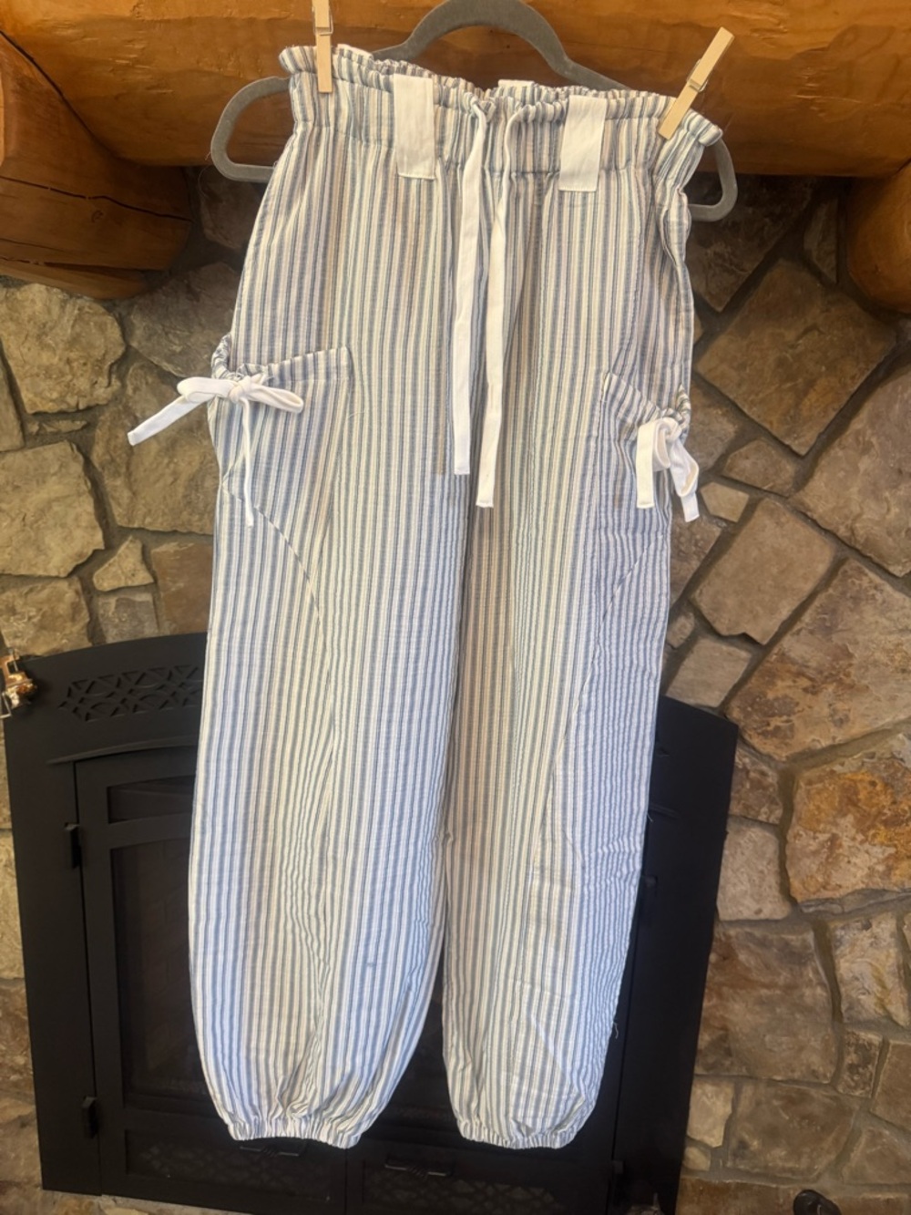 Very J Blue & White Striped Drawstring Joggers NWT